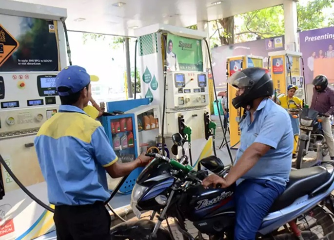 20240607130100_petrol pump