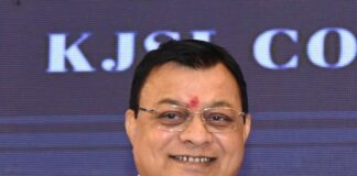 कैबिनेट मंत्री श्री लखन लाल देवांगन के प्रयासों से 7 वार्डों की सड़क डामरीकरण के लिए 3.50 करोड़ की मिली स्वीकृति