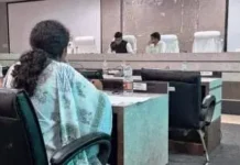 कलेक्टर ने राजस्व अधिकारियों की बैठक में दिए निर्देश, लंबित प्रकरणों के शीघ्र निराकरण और पटेल-कोटवार भर्ती में तेजी पर जोर