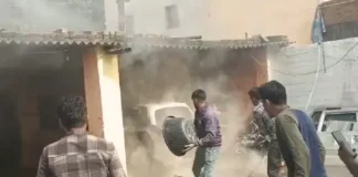 दर्री हादसा: वेल्डिंग के बीच कार में लगी आग, गैराज में मचा हड़कंप
