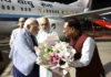 PM मोदी के आगमन पर हुआ भव्य स्वागत, मुख्यमंत्री विष्णुदेव साय ने पुष्पमालाओं से किया सम्मान