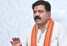 SIR प्रक्रिया पर डिप्टी सीएम का कड़ा रुख — 2003 की वोटर लिस्ट में रिश्तेदार का नाम नहीं तो होगी सख्त कार्रवाई