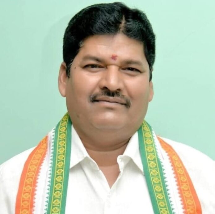 ed3e5665-5a94-4c8b-a646-71ce26c79d11