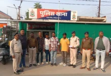 चाकू दिखाकर लूट करने वाले चार युवक पुलिस के हत्थे, दो दिन में पूरा मामला सुलझा