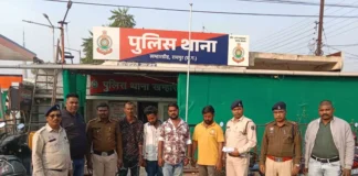 चाकू दिखाकर लूट करने वाले चार युवक पुलिस के हत्थे, दो दिन में पूरा मामला सुलझा