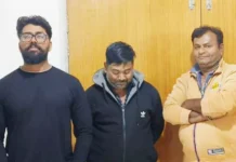 जंगल के भीतर जुए का अड्डा ध्वस्त, पांच जुआरी दबोचे गए