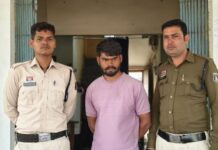 रात में घर में घुसकर मारपीट और धमकी देने वाला आरोपी गिरफ्तार