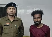 नशे पर पुलिस की सख्ती: 2.5 किलो से ज्यादा गांजा के साथ तस्कर गिरफ्तार