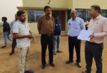 सक्ती टोल प्लाजा पर कलेक्टर का छापा: अवैध वसूली और मारपीट की शिकायत सही, संचालक को लगाई फटकार