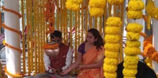 छत्तीसगढ़ बजट 2026-27: पूजा के बाद विधानसभा पहुंचे ओपी चौधरी, आज पेश होगा तीसरा बजट