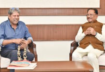 मुख्यमंत्री विष्णु देव साय से पूर्व कप्तान कपिल देव की मुलाकात, खेल विकास पर हुई चर्चा