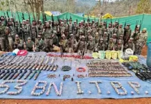 नारायणपुर में सुरक्षाबलों की बड़ी कामयाबी, नक्सलियों का हथियारों का जखीरा बरामद