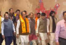 जोरा मॉल में ‘शतक’ का विशेष प्रदर्शन, मुख्यमंत्री साय मंत्रियों संग पहुंचे