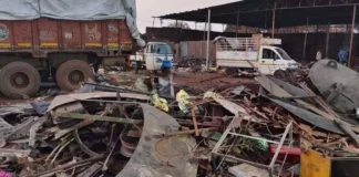 कबाड़ कारोबार पर पुलिस की बड़ी कार्रवाई, 9 संचालकों पर केस, 60 टन स्क्रैप जब्त