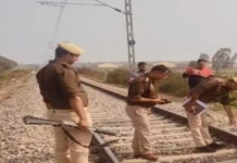 ट्रैक पर रखा भारी पाइप, लोको पायलट की सूझबूझ से टला बड़ा रेल हादसा; चोर की अजीब योजना सुन हैरान रह गए अधिकारी