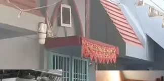 सूने मकान को बनाया निशाना, नकाब पहनकर पहुंचे चोर; CCTV में कैद वारदात