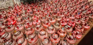 एलपीजी आपूर्ति पर सख्ती: कमर्शियल उपभोक्ताओं को सीमित गैस, वितरण व्यवस्था की होगी रोज समीक्षा