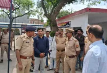 शिक्षिका की डांट से आहत 5वीं की छात्रा ने लगाई फांसी, घटना के बाद ग्रामीणों का प्रदर्शन