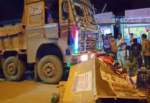 तेज रफ्तार ट्रक का कहर, फल दुकान में घुसा वाहन, एक की मौत, कई घायल