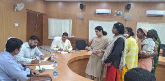 जनदर्शन में सुनी गई आमजनो की समस्याएं, त्वरित निराकरण के दिए निर्देश