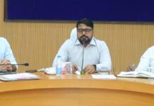 गर्मी में पेयजल की समस्या उत्पन्न न हो, इसके लिए अभी से तैयारी सुनिश्चित करेंः आशुतोष पांडेय