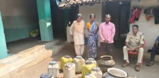 होली से पहले कोरबा पुलिस का सख्त एक्शन: 117.7 लीटर कच्ची महुआ शराब जब्त, 10 पर केस दर्ज