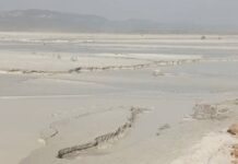 एचटीपीपी का दो महीने में दूसरी बार फूटा राखड़ बांध, ग्रामीणों ने प्रबंधन पर उठाए सवाल