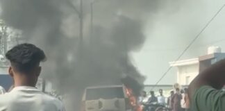 चलती स्कॉर्पियो बनी आग का गोला, ओवरब्रिज पर मची अफरा-तफरी अग्रसेन चौक के पास दोपहर में लगी भीषण आग, समय रहते बाहर निकले सवार
