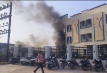 रायपुर में होटल में भीषण आग, मची अफरा-तफरी स्टोर रूम से उठी लपटें पहली मंजिल तक पहुंचीं, दमकल की टीम मौके पर