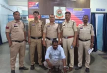 खाना बनाने को लेकर विवाद, लिव-इन पार्टनर ने मंगलसूत्र से घोंट दिया गला, युवक गिरफ्तार