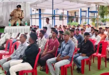 15 दिन में 3 आत्महत्याओं के बाद पुलिस की पहल, थाना परिसर में लगा करियर गाइडेंस कैंप