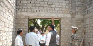 पाली विकासखंड में कलेक्टर का औचक निरीक्षण, गुणवत्ता में कमी पर अधिकारियों को फटकार