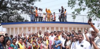 डॉ. भीमराव आंबेडकर जयंती पर मंत्री लखनलाल देवांगन ने अर्पित की पुष्पांजलि, विचारों को जीवन में उतारने का किया आह्वान