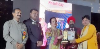 लायंस गौरव सम्मान से सम्मानित किये गये लायन डा.नागेंद्र नारायण शर्मा