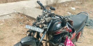 तेज रफ्तार हाइवा की टक्कर से बाइक सवार की मौत, शंकर इंजीनियरिंग से जुड़ा था मृतक