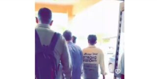 पुलिस हिरासत में आरोपियों की रीलबाज़ी, जिला अस्पताल परिसर का वीडियो वायरल