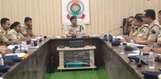 पुलिस की अपराध समीक्षा बैठक: लंबित मामलों पर सख्ती, कम्युनिटी पुलिसिंग और सड़क सुरक्षा पर जोर
