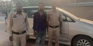 पार्किंग कर्मचारी ने उड़ाई इनोवा, 9 लाख की कार सहित आरोपी गिरफ्तार