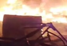 कबाड़ी दुकान में भीषण आग, लाखों का नुकसान…