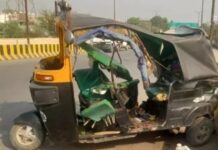 भीषण हादसा: डॉक्टर की झपकी बनी महिला की मौत की वजह, पति और चालक गंभीर