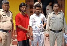 शादी का झांसा देकर युवती से दुष्कर्म, वीडियो परिजनों को भेजा, मुख्य आरोपी और होटल मैनेजर गिरफ्तार