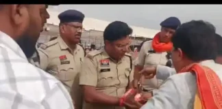 कोरबा में हनुमंत कथा के दौरान बवाल, पासधारी जनप्रतिनिधियों को रोके जाने पर बढ़ा तनाव