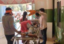 बड़ा सड़क हादसा: पिकअप पलटने से 2 की मौत, 37 घायल; एक दिन पहले ट्रैक्टर दुर्घटना में 15 जख्मी