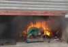 पुलिस की तत्परता से टला बड़ा हादसा: टक्कर के बाद हाईवा में फंसे चालकों को सुरक्षित निकाला