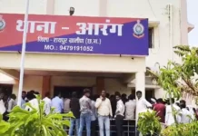 थाने के सामने सतनामी युवक से मारपीट: कथित गौ सेवक पर आरोप