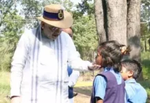 “अब हम बच गए…”: बस्तर की बच्ची की बात सुन भावुक हुए अमित शाह, नक्सलमुक्ति को बताया सबसे बड़ी खुशी