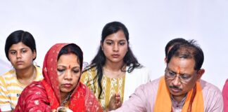 35 साल के वैवाहिक सफर पर भावुक हुए CM विष्णुदेव साय, पत्नी कौशल्या साय को कहा जीवन की सबसे बड़ी ताकत