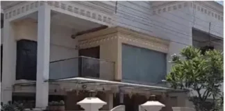 ED की बड़ी कार्रवाई: कारोबारी के ठिकानों से 17 किलो सोना और हीरों के हार जब्त, 22 घंटे तक चली जांच