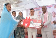 सुशासन तिहार में मिला उज्ज्वला गैस कनेक्शन, खत्म हुआ लकड़ी के चूल्हे का संघर्ष