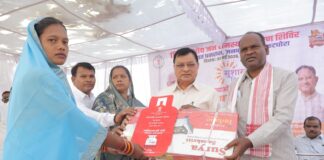 सुशासन तिहार में मिला उज्ज्वला गैस कनेक्शन, खत्म हुआ लकड़ी के चूल्हे का संघर्ष